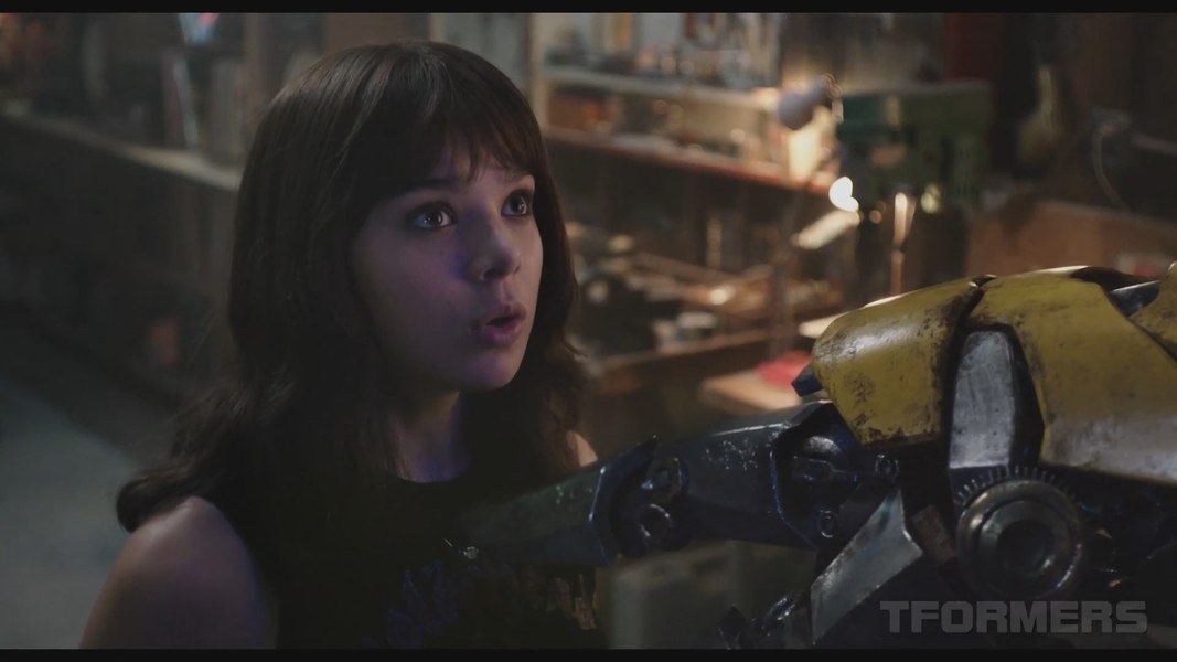 New Bumblebee Movie Trailer HD Screencap Gallery 082 (82 of 176)